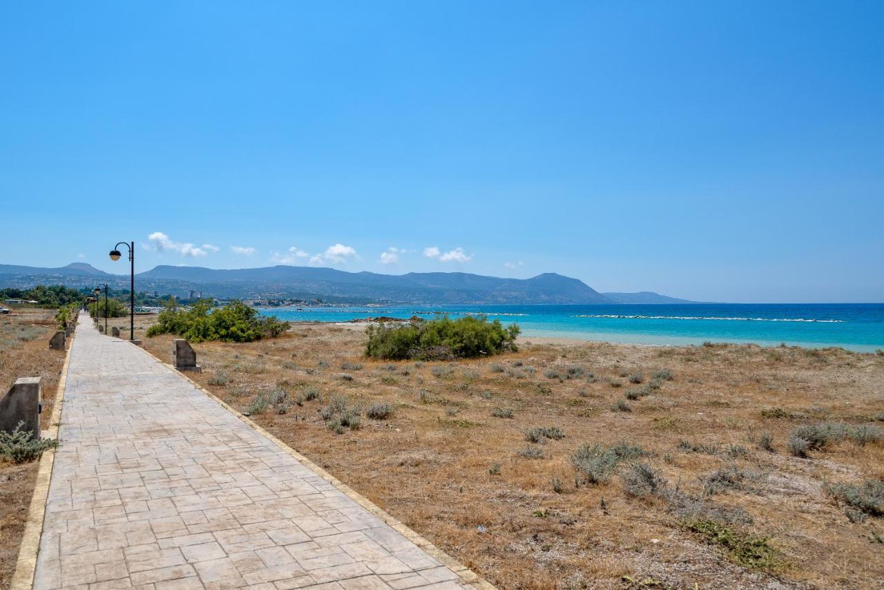 The Olympians Villas Polis Exterior photo